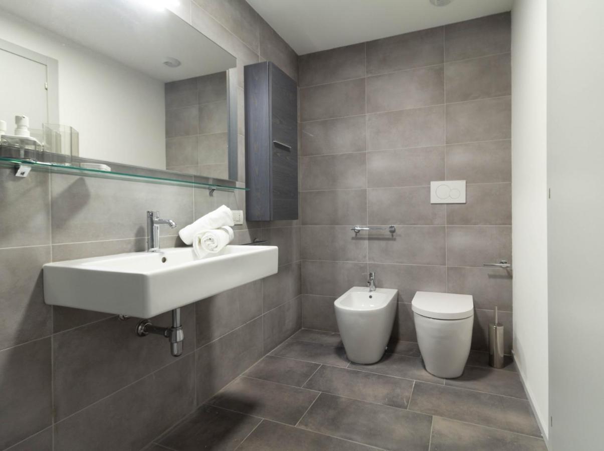 Appartamento Girasole - Affitti Brevi Italia Lecco Ngoại thất bức ảnh